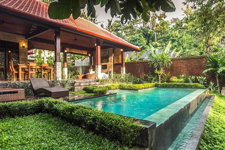 Swimming pool villa, Bali